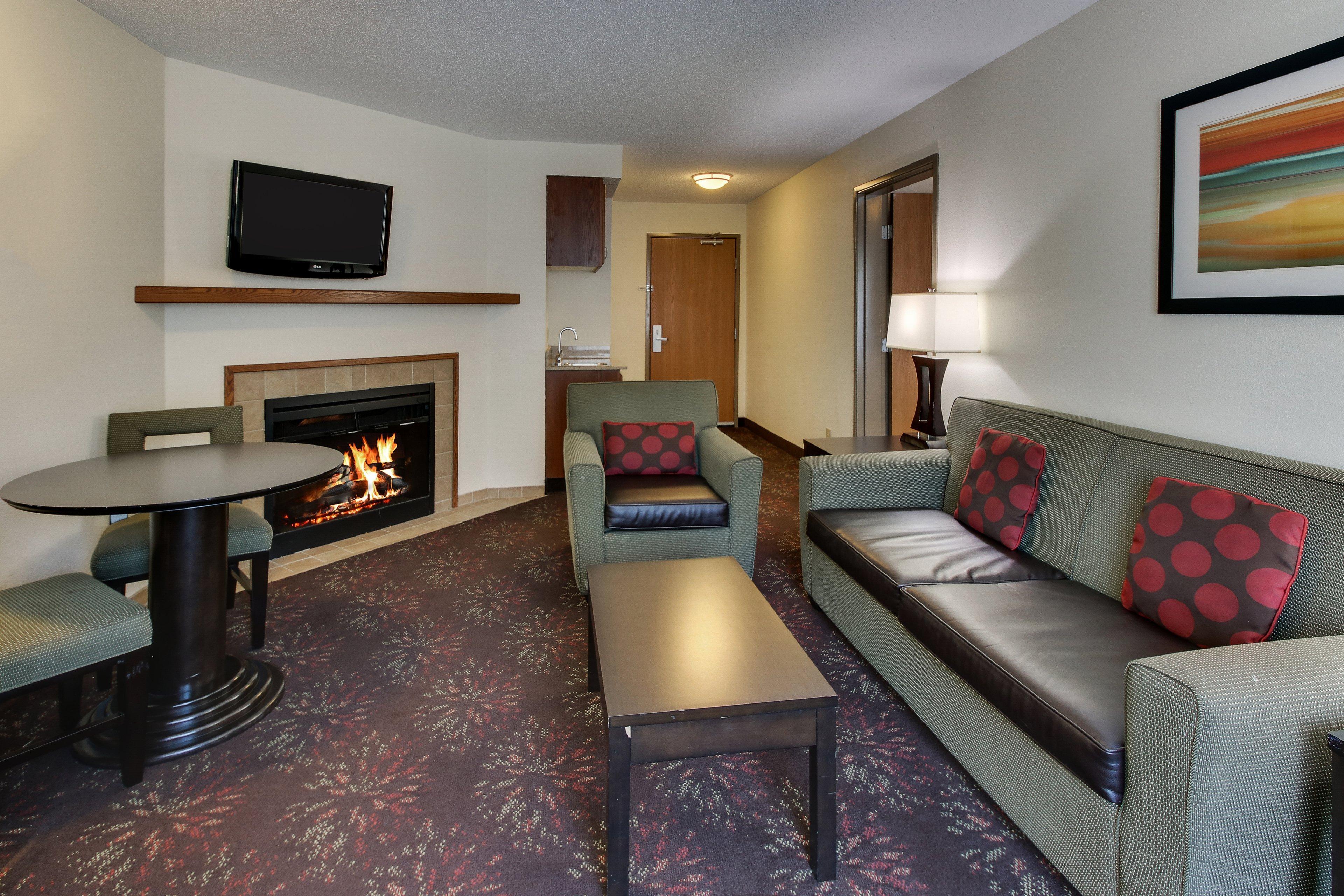 Holiday Inn Express Hotel & Suites Lancaster-Lititz By Ihg Экстерьер фото