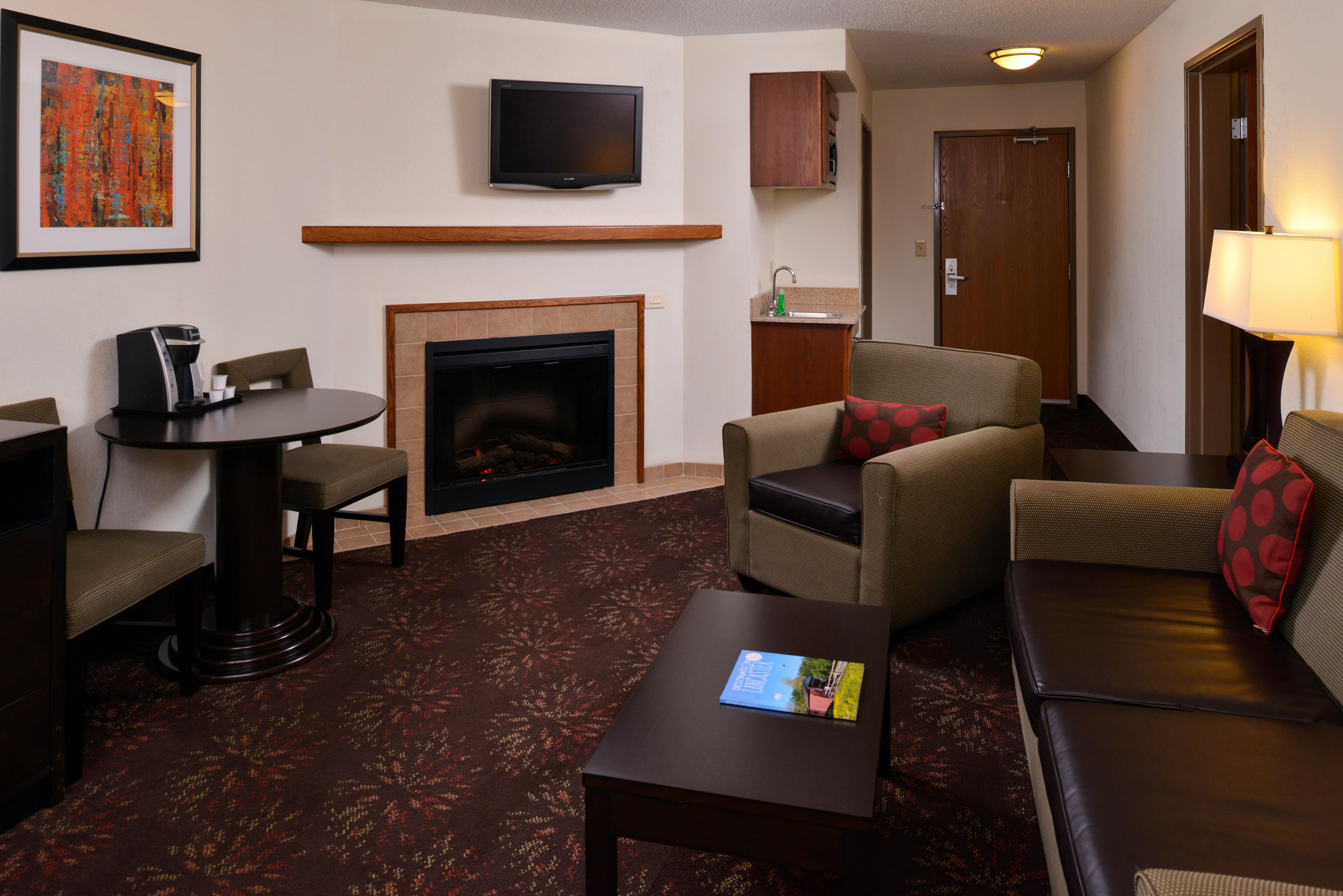 Holiday Inn Express Hotel & Suites Lancaster-Lititz By Ihg Экстерьер фото