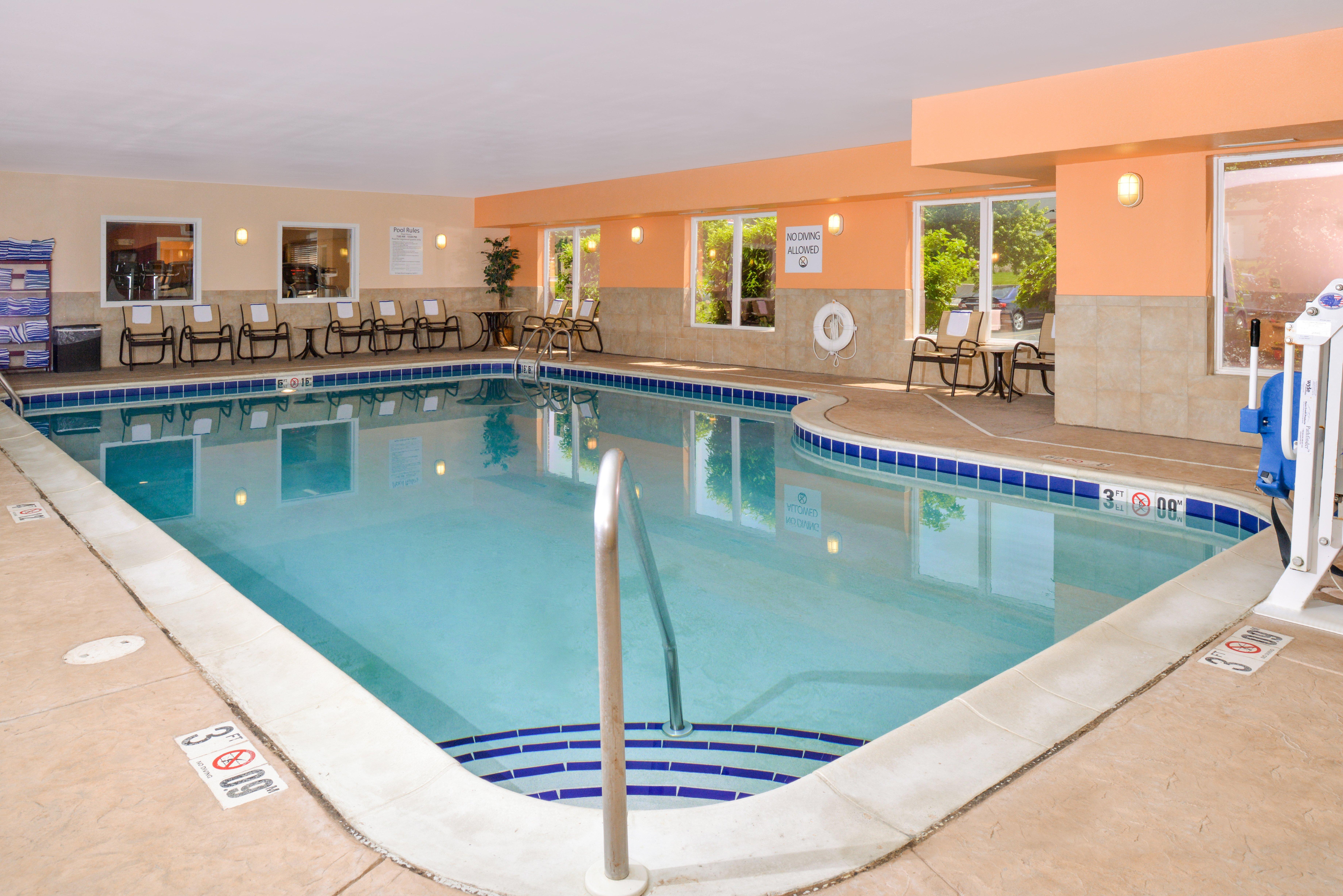 Holiday Inn Express Hotel & Suites Lancaster-Lititz By Ihg Экстерьер фото