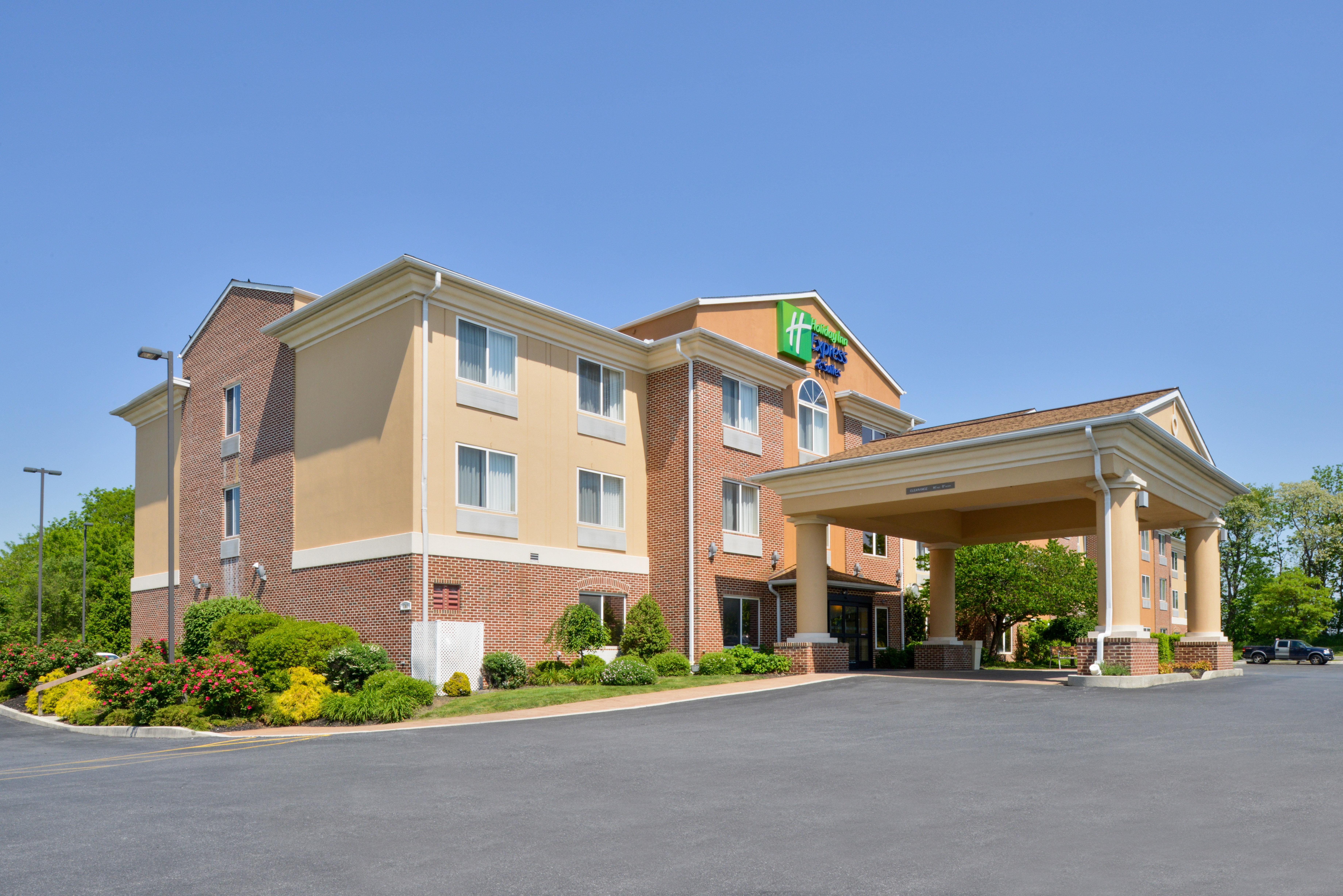 Holiday Inn Express Hotel & Suites Lancaster-Lititz By Ihg Экстерьер фото